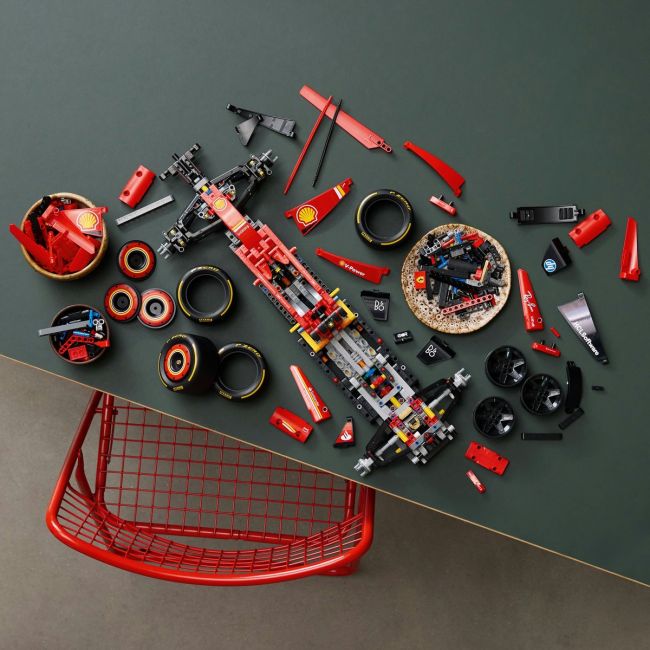 LEGO TECHNIC MASINA F1 FERRARI SF-24 42207 VIVLEGO42207