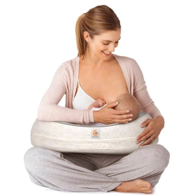 Perna de Alaptat Multifunctionala Ergobaby Natural Curve, Starlight Cream TNANPASTRCRMSTP