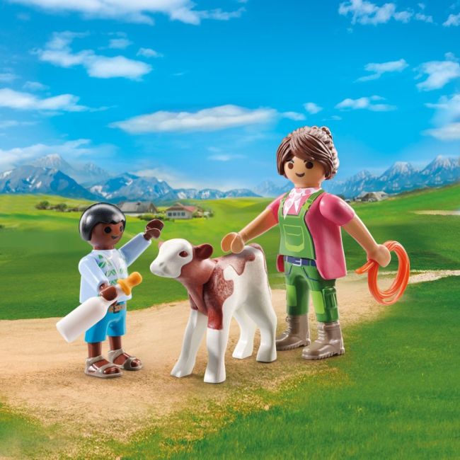 Playmobil - Set 2 figurine Femeie fermier cu copil si vitel ARTPM71803
