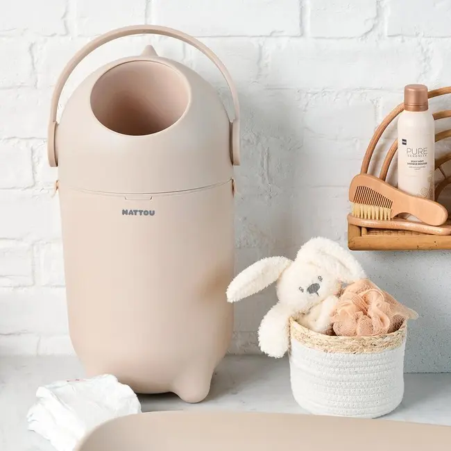 Saltea de infasat, Nattou, Softy, Moale, Utilizabil si fara husa, Design ergonomic, Spuma PU, 70x50x10 cm, Fara BPA, 0 luni+, Beige BYN145060