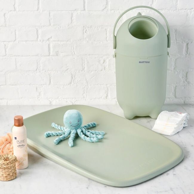 Saltea de infasat, Nattou, Softy, Moale, Utilizabil si fara husa, Design ergonomic, Spuma PU, 70x50x10 cm, Fara BPA, 0 luni+, Green BYN145053