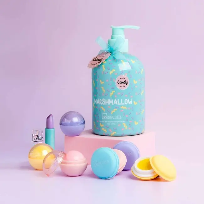 Balsam de buze cu aroma de capsuni Candy Egg IDC Institute 30133S, 10 g