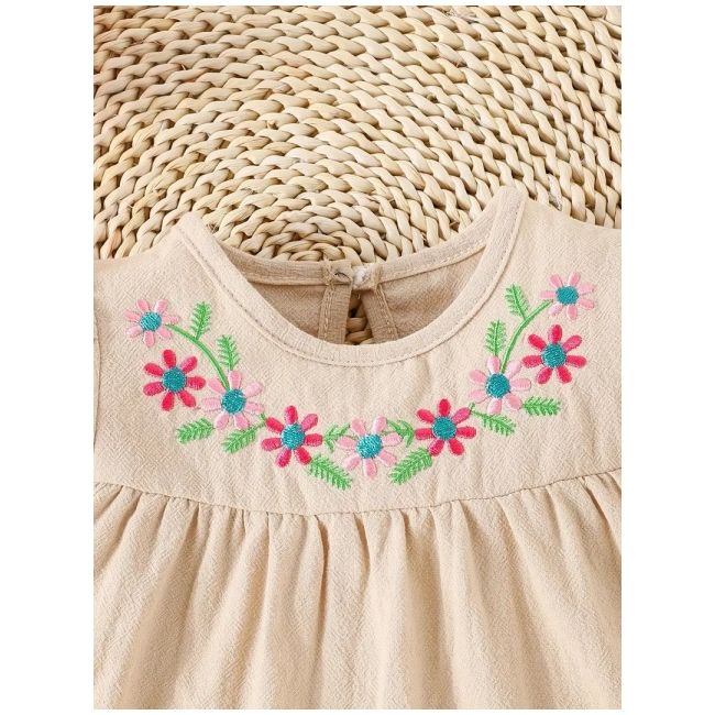 Costumas crem cu floricele brodate, de vara pentru fetite mdtu104-r1
