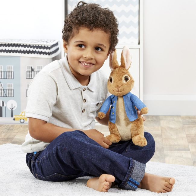 Jucarie vorbitoare din plus Peter Rabbit, 30 cm