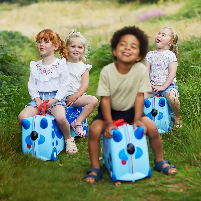 Valiza TRUNKI Dougie Catelul