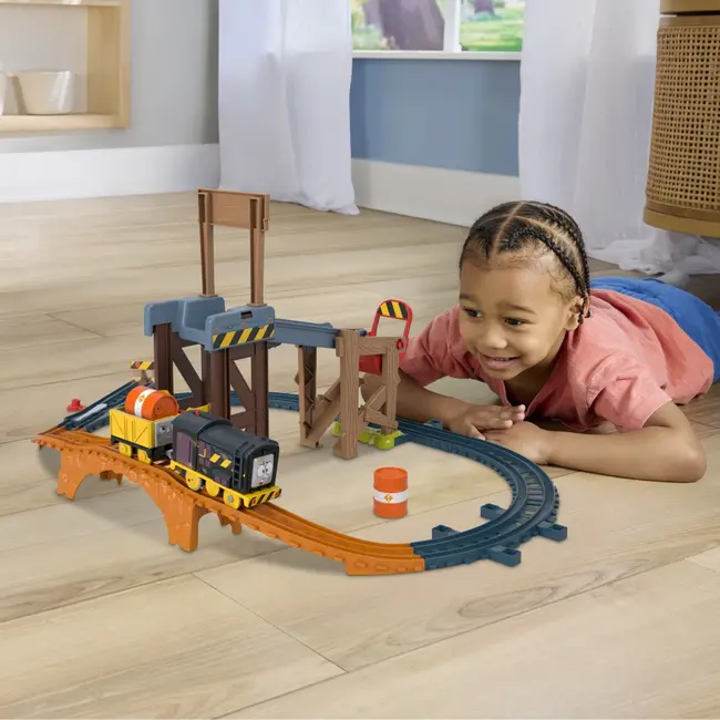 THOMAS SET DE CONSTRUCTIE RIDICA SI INCARCA MARFA CU DIESEL VIVMTJBW20