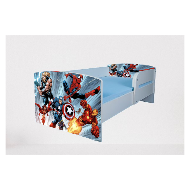 Pat pentru baieti Avengers cu Protectii laterale, cu Saltea SafeNest 140x70 Cm, 2-8 Ani  Ptv7583