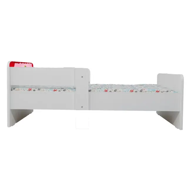 Pat Mickey Si Prietenii 3, Cu Dubla Protectie, cu Saltea SafeNest 130x60 Cm, 2-6 Ani  Ptv7943