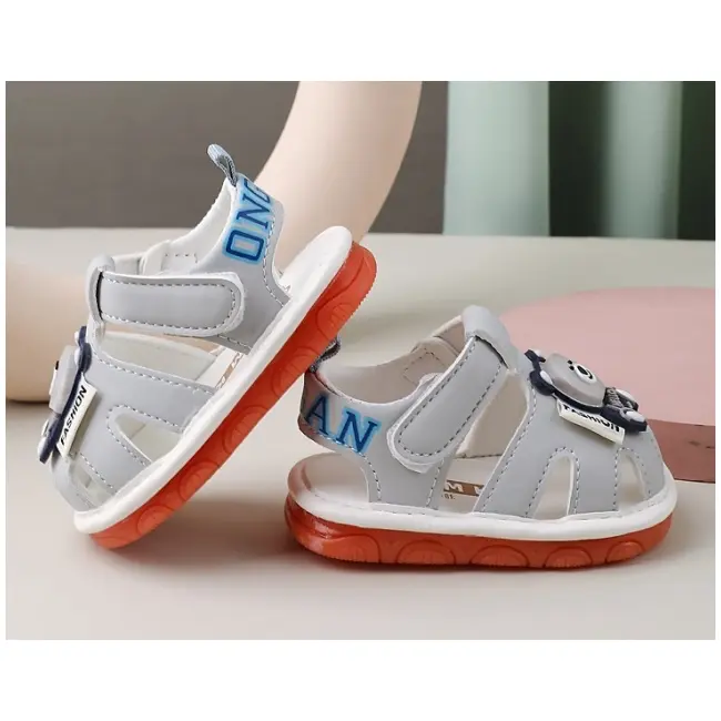 Sandalute bleu cu piuitoare si ursulet cu led mb2025su11-4-p31