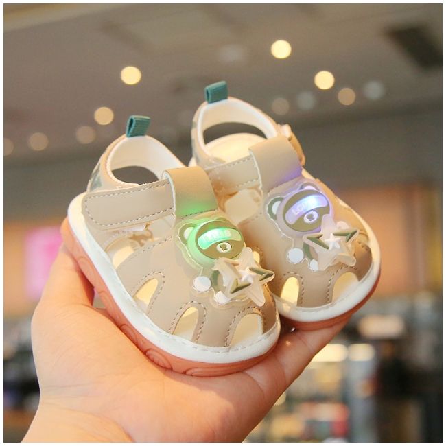 Sandalute crem cu piuitoare - ursulet cu led md2025su09-1-sa46