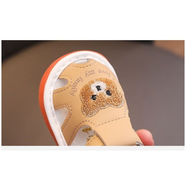 Sandalute crem cu piuitoare - bear family mb2025su13-2-sa45