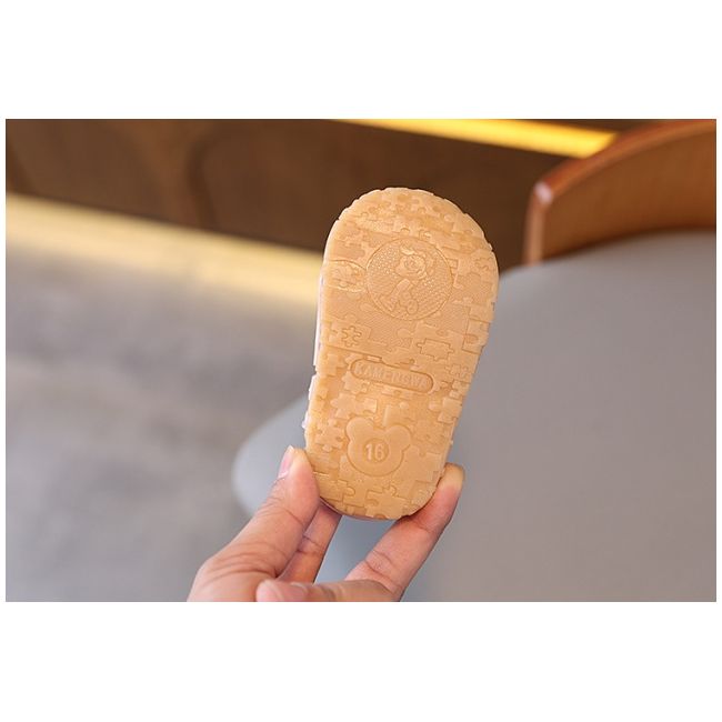 Sandalute crem cu piuitoare - fluturas md2025su12-1-sa47