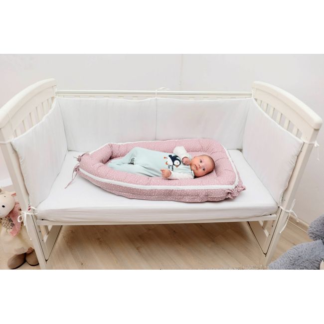 Baby Nest Marshmellow Spots - culcus bebelus pentru dormit, reversibil, multifunctional 100 x 60 cm KDEBN100MMS