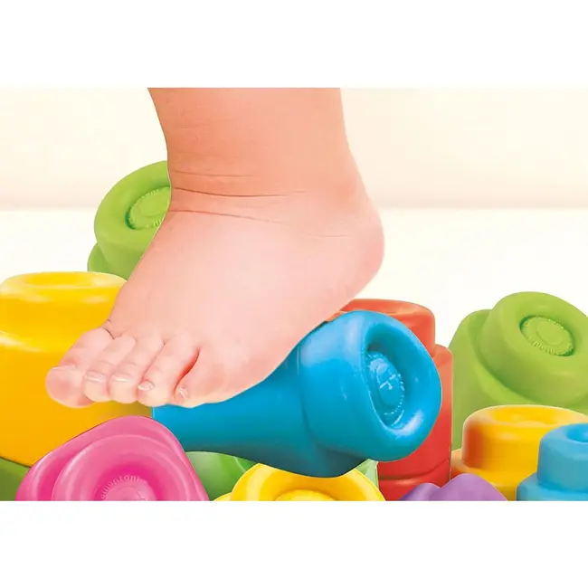 Clementoni - Jucarie educationala Soft Clemmy cos Pisicuta cu cuburi de constructie moi si lavabile ARTCL17768