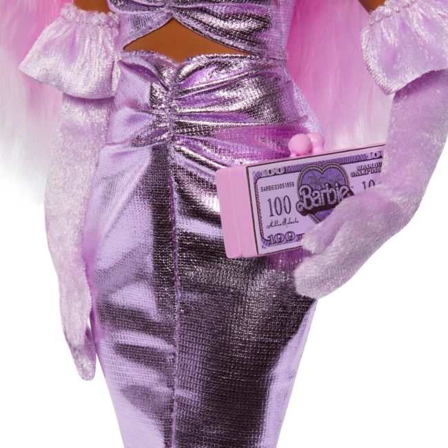 BARBIE DELUXE STYLE PAPUSA BARBIE CU PAR MOV VIVMTHYV25