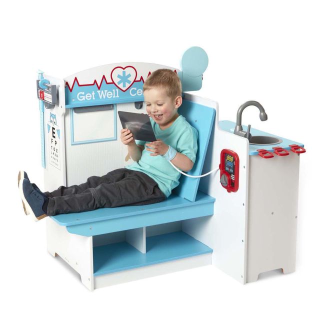Centru de joaca din lemn la doctor - melissa & doug - okemd31800