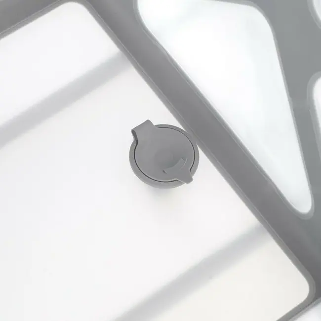 Cadita de baie cu pliere ultra-compacta, Jane, Oasis, Cu doua manere, 68 x 42 x 26 cm, Conform cu standardul european de siguranta EN 17072:2018, Pale BYN8420421093672