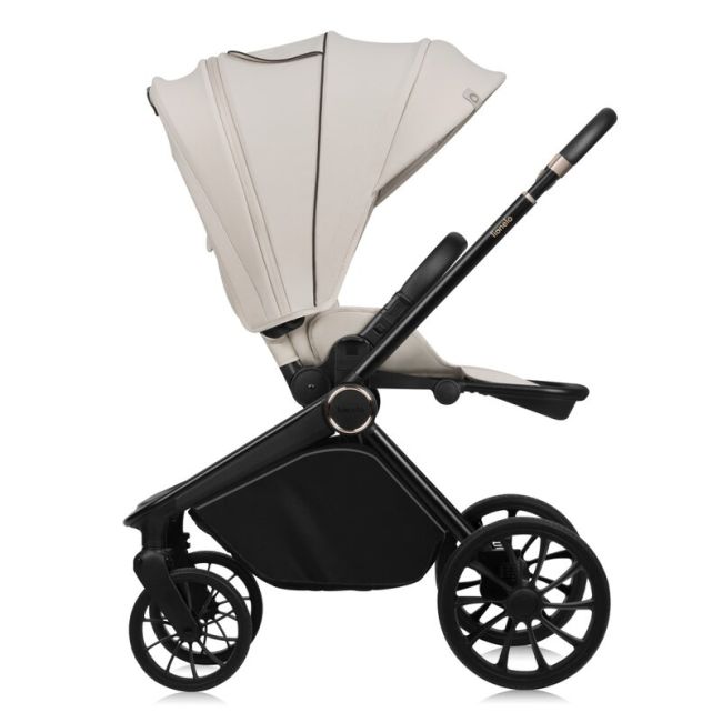 Carucior 2 in 1, Lionelo, Mika Plus, Cadru din aluminiu, Cu landou intarit si salteluta moale, Reversibil, Cu sistem de ventilatie 3D, Cu accesorii, Pana la 22 kg, Conform cu EN1888-1 EN1888-2, EN1466, Bej BYNLO-MIKA_PLUS_2IN1_BEIGE_SAND
