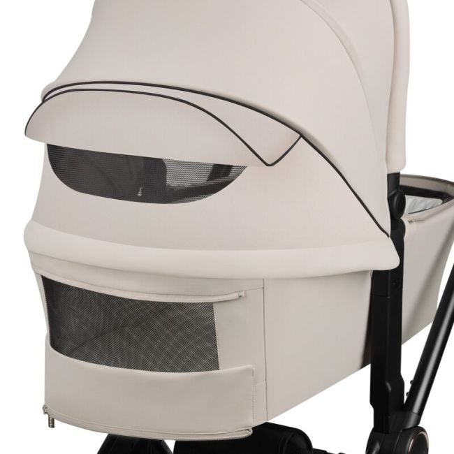 Carucior 2 in 1, Lionelo, Mika Plus, Cadru din aluminiu, Cu landou intarit si salteluta moale, Reversibil, Cu sistem de ventilatie 3D, Cu accesorii, Pana la 22 kg, Conform cu EN1888-1 EN1888-2, EN1466, Bej BYNLO-MIKA_PLUS_2IN1_BEIGE_SAND