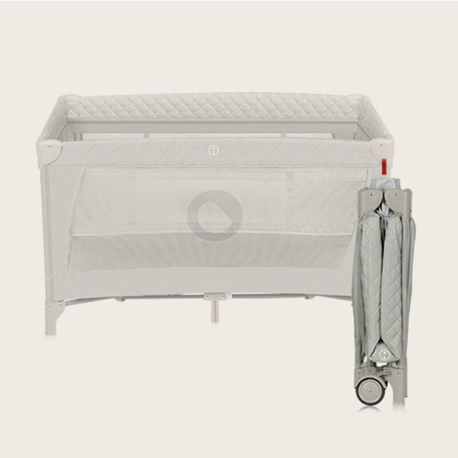 Patut pliant, Lionelo, Flower, Cu doua nivele, Cu arcada, Geanta transport, Masuta de infasat, Bara cu jucarii, Fereastra laterala, 120x60 cm, Conform cu standardele europeane de securitate EN 716 si EN12221, Cappuccino BYNLO-FLOWER_CAPPUCCINO
