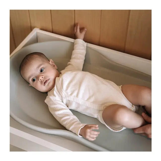 Saltea de infasat, FreeON, Prestige, Moale, Utilizabila si fara husa, Design ergonomic, Spuma PU, 70x44.5x11 cm, Fara BPA, 0 luni+, Grey BYN82450