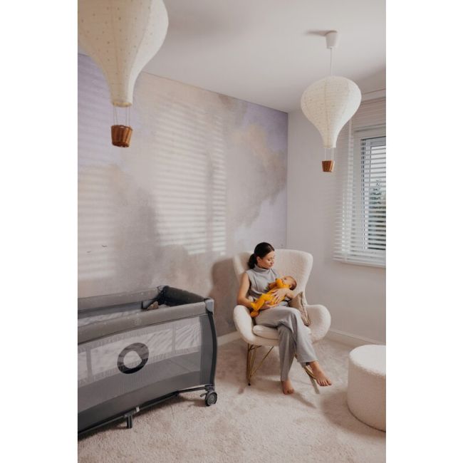  Patut pliant, Lionelo, Stefi Plus, Cu doua nivele, Cu intrare laterala cu fermoar, 2 roti, 120 x 60 cm, Conform cu standardul european de securitate EN 716, Roz BYNLO-STEFI_PLUS_PINK_MAGNOLIA