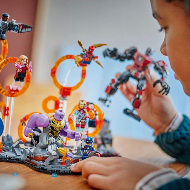 LEGO SUPER HEROES RAZBUNATORII SFARSITUL JOCULUI BATALIA FINALA 76323 VIVLEGO76323