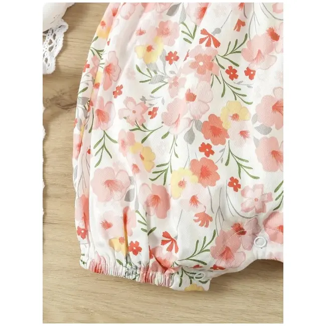 Salopeta alba cu floricele roz pudra mdtu136-r2