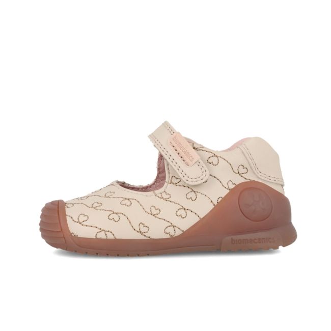 Pantofiori Primii Pasi pentru fetite Biomecanics 241100, latte (Marime: 22 (13,5-14,1 cm)) JEM241100-B-22