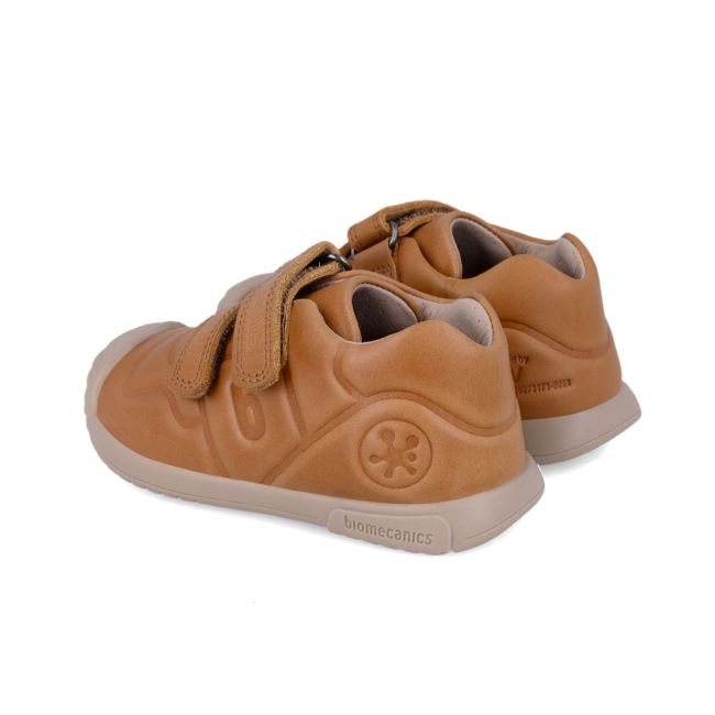 Adidasi Primii Pasi pentru Copii Biomecanics 241124 maro (Marime: 18 (10,8-11,5 cm)) JEM241124-B-18