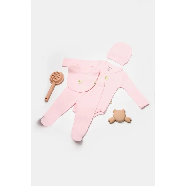Set 4 piese:body, pantaloni, baveta si caciulita Bamboo, roz, BabyCosy, 50% bumbac+50%bambus (Marime: 6-9 luni) JEMBC-CSYB9007-6