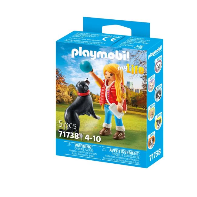 Playmobil - Figurina femeie cu animalut de colectie caine de Munte ARTPM71738