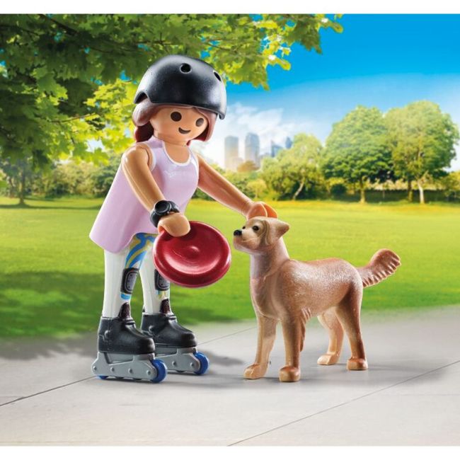 Playmobil - Figurina patinatoare cu animalut de colectie caine Retriever ARTPM71739