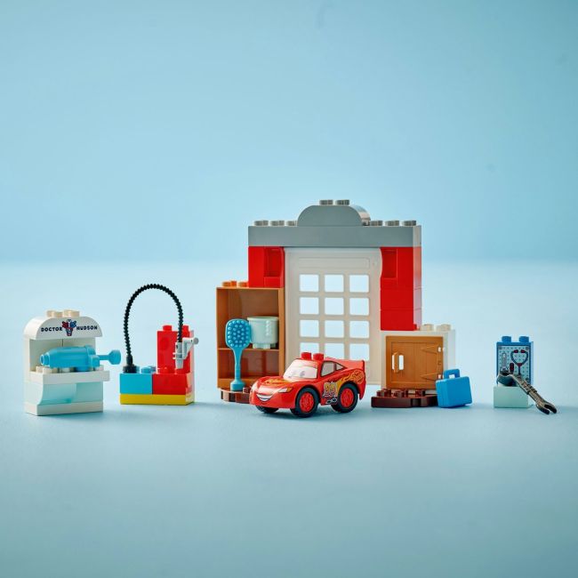 LEGO DUPLO VIZITA LUI MCQUEEN LA GARAJUL LUI DOC 10456 VIVLEGO10456