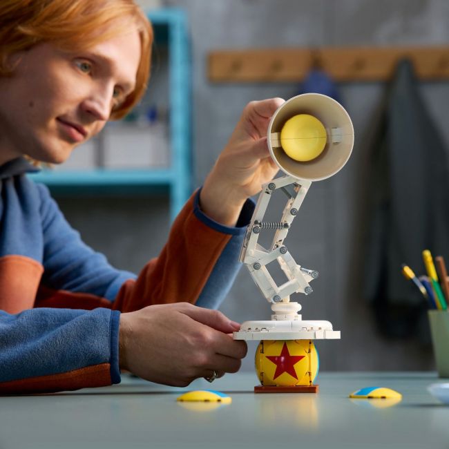 LEGO IDEAS DISNEY PIXAR LUXO JR 21357 VIVLEGO21357
