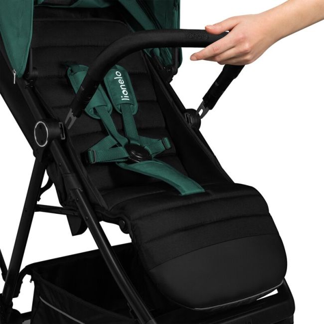 Carucior sport, Lionelo, Mira, Maner reglabil in 5 pozitii, Spatar si suport de picioare reglabile, Plasa de tantari si suport biberon incluse, Pana la 22 kg, 6 luni+, Conform cu EN1888-1, EN1888-2, Testare SGS, Verde BYNLO-MIRA_GREEN_EMERALD
