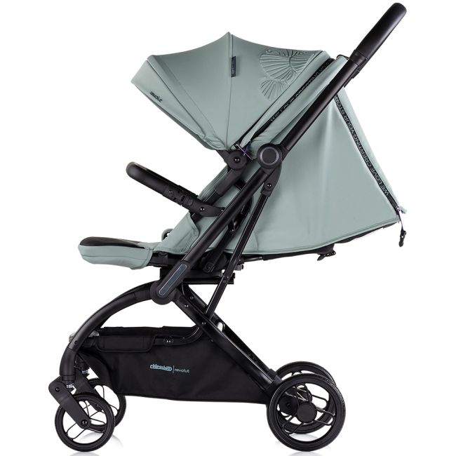 Carucior sport chipolino revolut cu sezut rotativ basil hublkrv02505ba