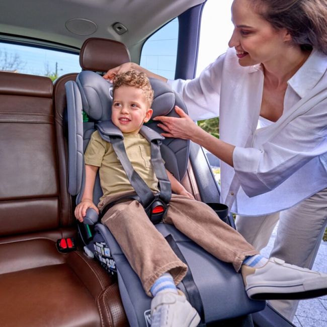 Scaun auto pliabil, Lionelo, Nelly, i-Size, 76- 150 cm, Tetiera reglabila in 15 pozitii, Spatar reglabil in 4 pozitii, Sisteme de fixare Isofix si Top Tether, Sezut lat si confortabil, Conform cu ECE R129, Albastru BYNLO-NELLY_I-SIZE_BLUE_NAVY