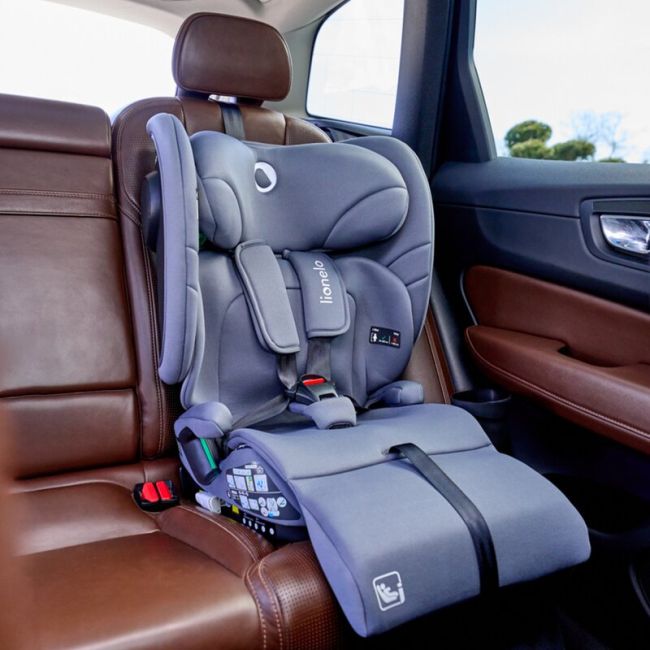 Scaun auto pliabil, Lionelo, Nelly, i-Size, 76- 150 cm, Tetiera reglabila in 15 pozitii, Spatar reglabil in 4 pozitii, Sisteme de fixare Isofix si Top Tether, Sezut lat si confortabil, Conform cu ECE R129, Negru BYNLO-NELLY_I-SIZE_BLACK_CARBON
