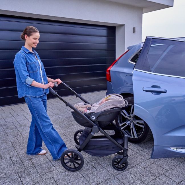 Scoica auto, Lionelo, Moxie, i-Size, 40-87 cm, Tetiera reglabila, intarita cu spuma de memorie, Carcasa ventilata, Din bambus, Protectie avansata, Conform cu R129, Bej BYNLO-MOXIE_I-SIZE_BEIGE_SAND