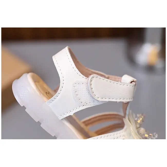 Sandale ivoire elegante fetite – cu flori 3d si talpa flexibila md2025su47-1-c