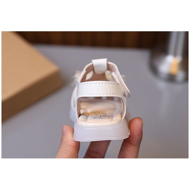 Sandale ivoire elegante fetite – cu flori 3d si talpa flexibila md2025su47-1-c