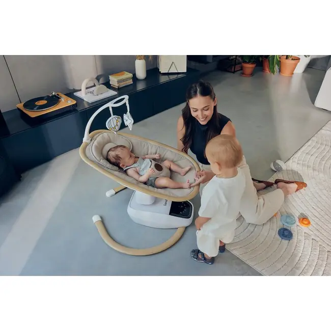 Balansoar si sezlong, Lionelo, Olivia, 2 in 1, Electric, Cu leganare 3D, 5 moduri de balansare in mai multe directii, Cu 13 melodii, Scaun pivotant la 180 grade, Reglabil, Cu arcada jucarii, Bej BYNLO-OLIVIA_BEIGE_NATURAL