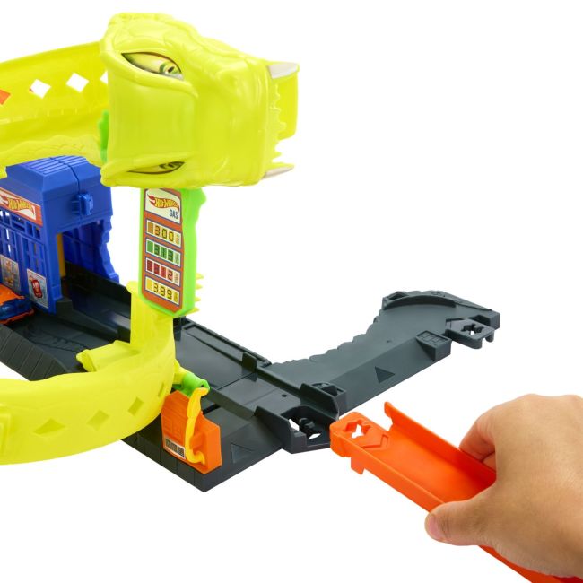 HOT WHEELS CITY PISTA ATACUL SPIRAL AL SARPELUI VIVMTHDR29_JBM63