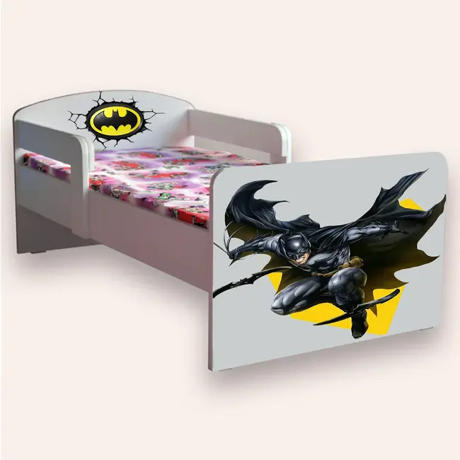 Patut copii de gradinita cu BatMan Mic 2-6 ani 130x60 cm cu paravane laterale Fara saltea CMG51900258255188
