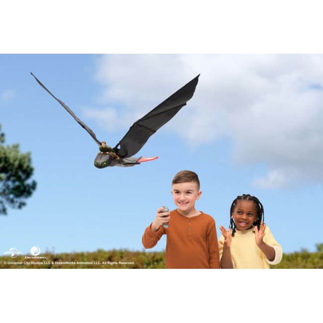 CUM SA ITI DRESEZI DRAGONUL FIGURINA DRAGON TOOTHLESS ZBURATOR CU TELECOMANDA VIV6074369