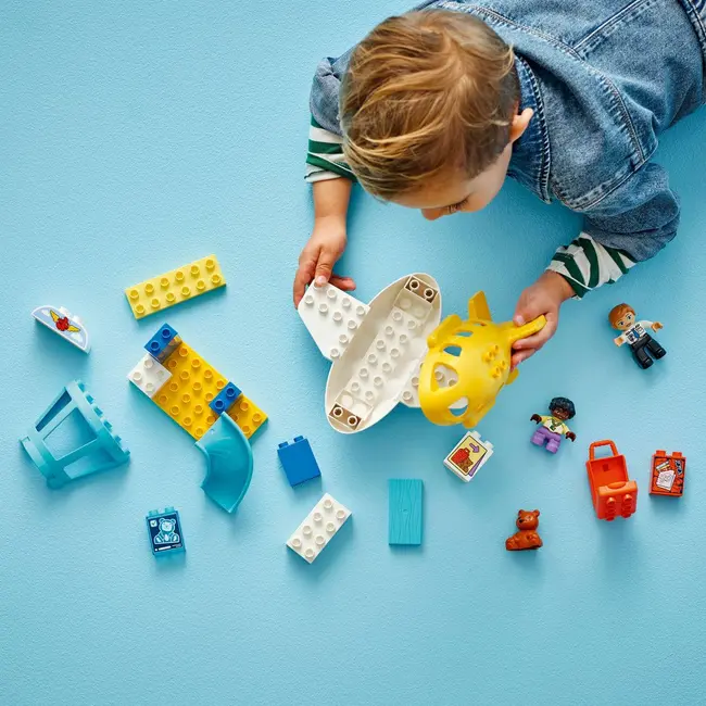 LEGO DUPLO PRIMA OARA LA AEROPORT 10443 VIVLEGO10443