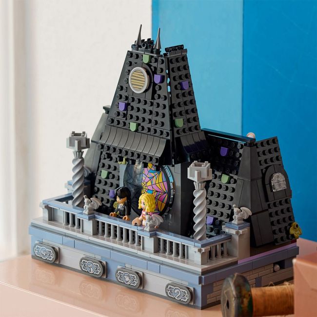 LEGO WEDNESDAY DORMITORUL LUI WEDNESDAY SI AL LUI EMID 76781 VIVLEGO76781