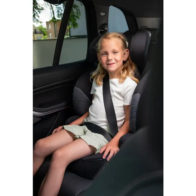 Scaun auto, Lionelo, Levi i-Size, Universal, Instalare FWF, Cu tetiera reglabila in 10 pozitii, Cu spatar detasabil, 76-150 cm, Conform cu R129, Negru BYNLO-LEVI_I-SIZE_SPORTY_BLACK