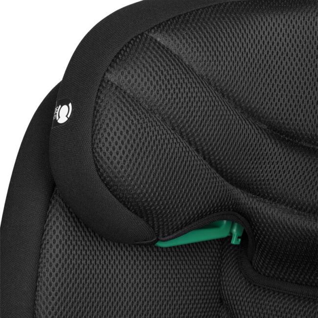 Scaun auto, Lionelo, i-Size Igo, 100- 150 cm, Cu isofix, Protectie laterala, Ajustare spatar in 2 pozitii, Tetiera Tri-Guard reglabila in 11 pozitii, Conform cu standardul european de securitate R129, Negru BYNLO-IGO_I-SIZE_BLACK_CARBON